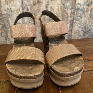 OTBT wedge sandals